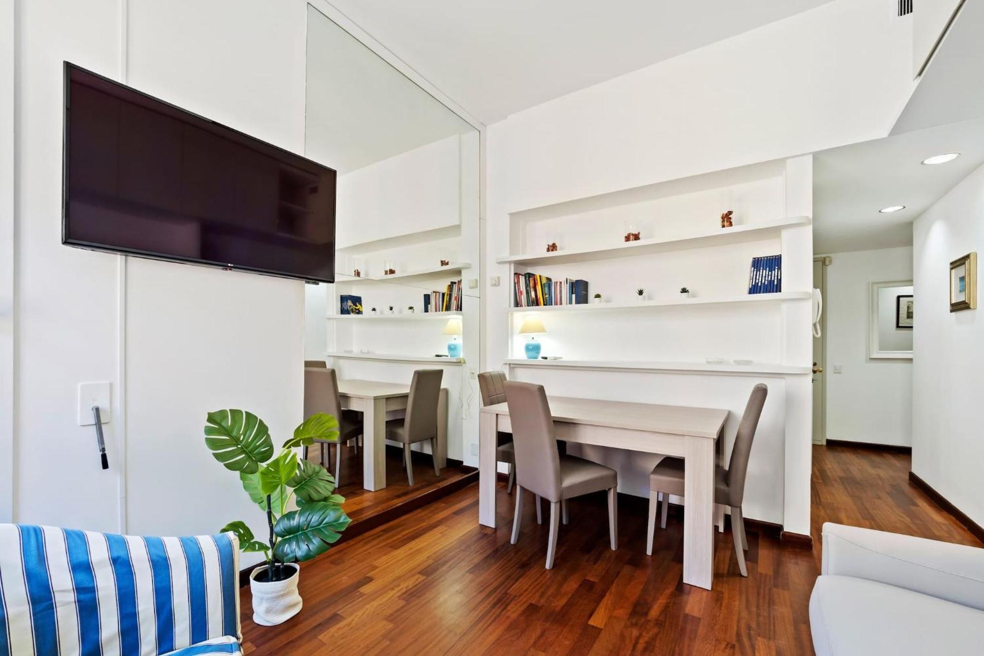 Lovely Apartments In The Hearth Of Brera By Rentopolis Milán Exterior foto