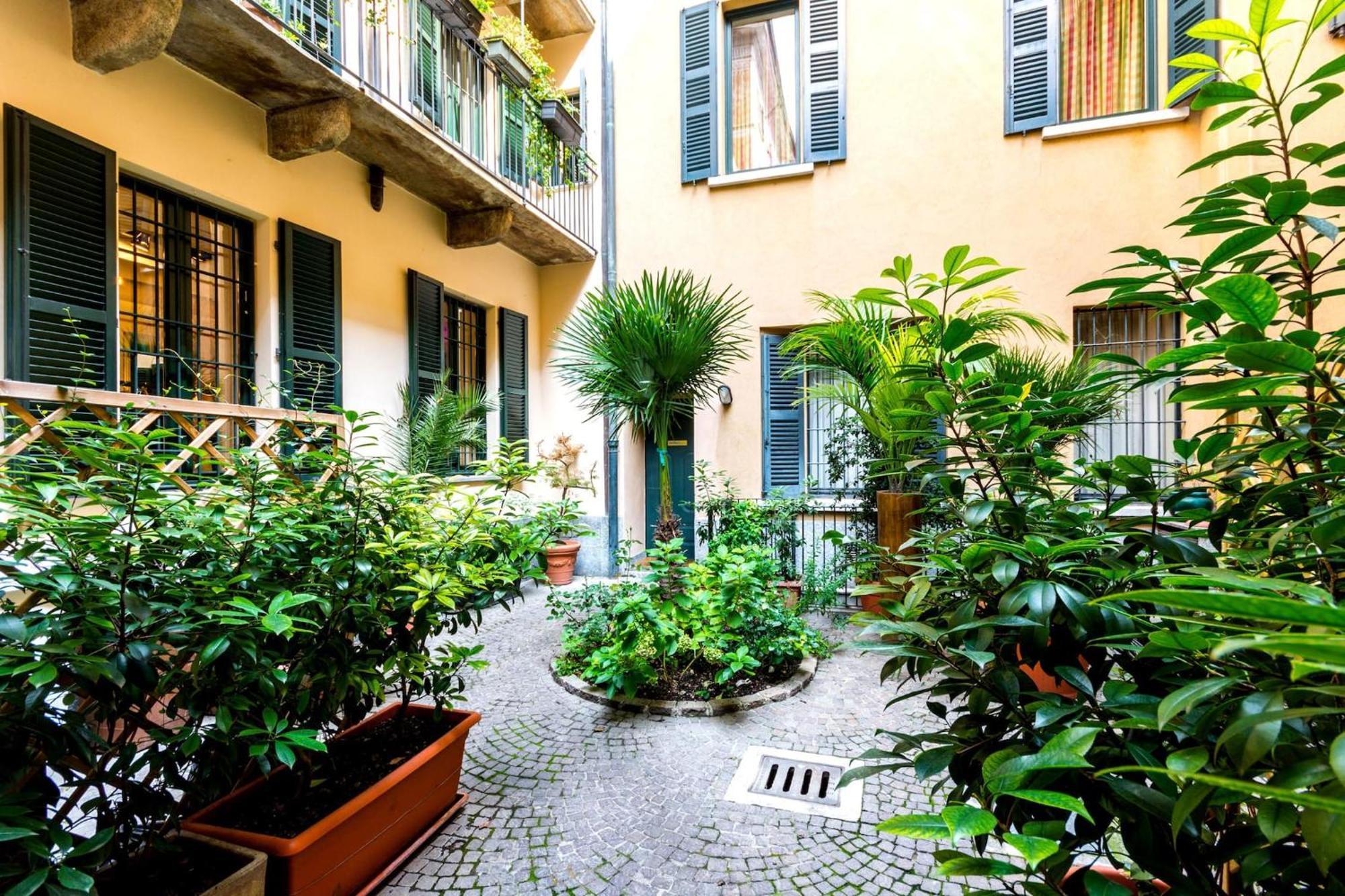 Lovely Apartments In The Hearth Of Brera By Rentopolis Milán Exterior foto